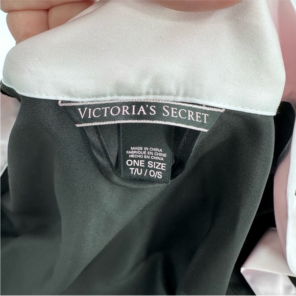 Victoria's Secret Black and Pink Robe - Picture 6 of 9
